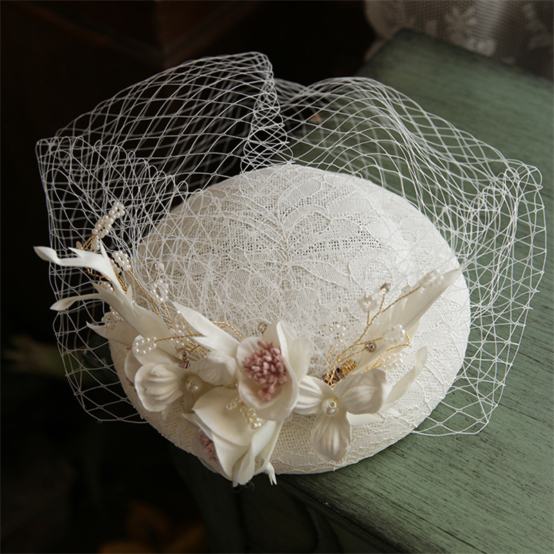 Pearls Flower Bridal Hat with  - String Of Pearls Plant recension och pris