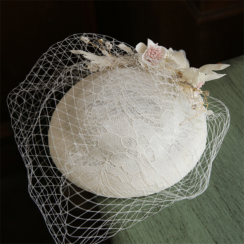 Pearls Flower Bridal Hat with  - String Of Pearls Plant recension och pris